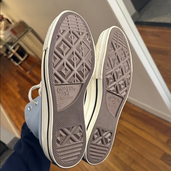 Converse Chuck Taylor All-Star 70 Hi (Light Blue) - Unisex - Picture 3 of 9